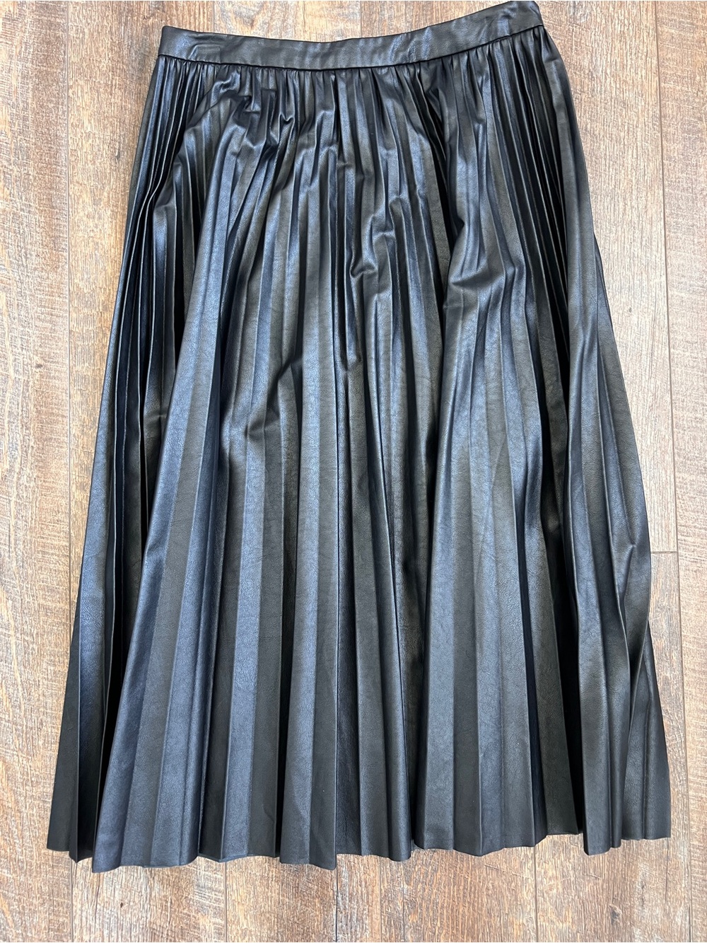Banana Republic Black Faux Leather Pleated Midi Skirt